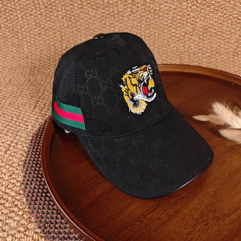 Gucci cap dx163